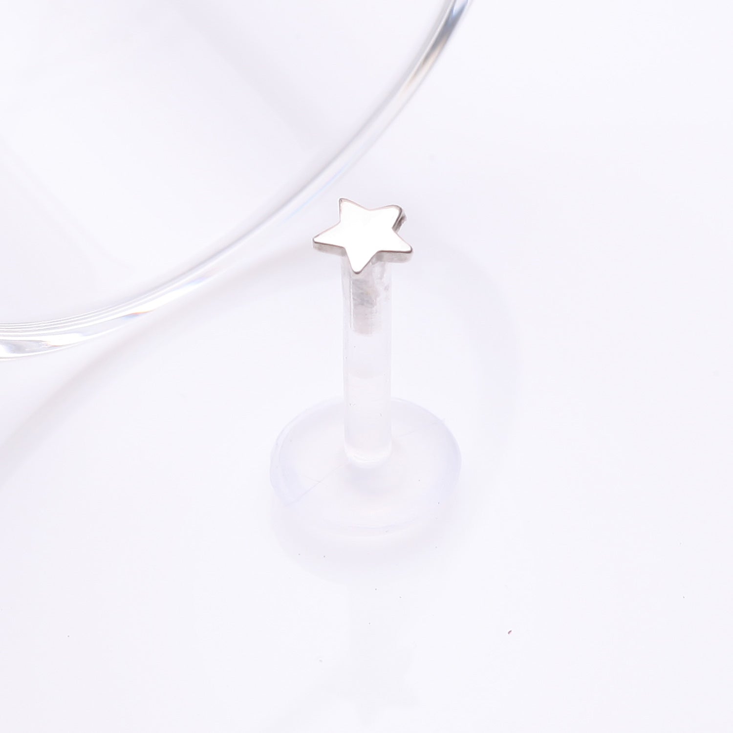 Detail View 1 of 14 Karat White Gold Star Plate Top Bio-Flex Labret
