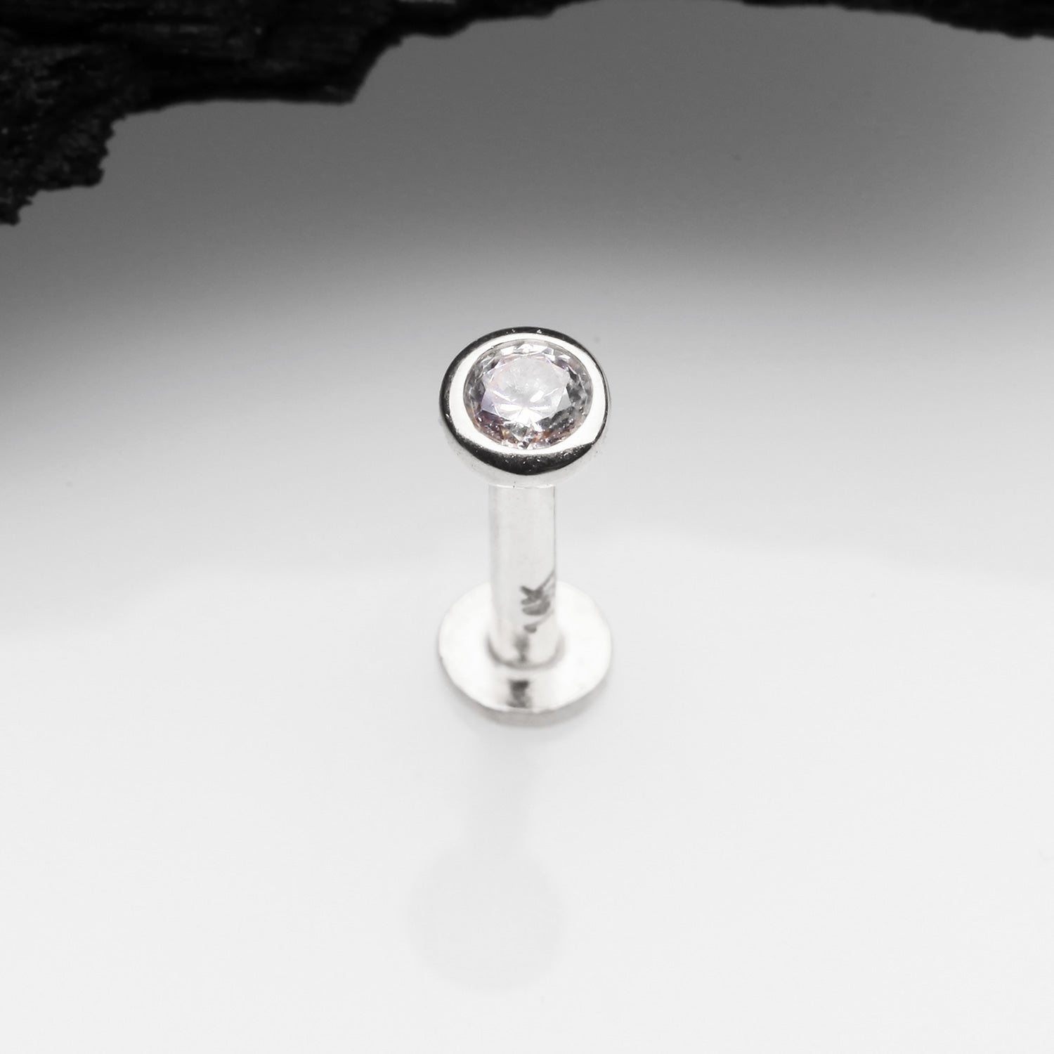 Detail View 1 of 14 Karat White Gold OneFit Threadless Bezel Set Gem Top Flat Back Stud Labret-Clear Gem