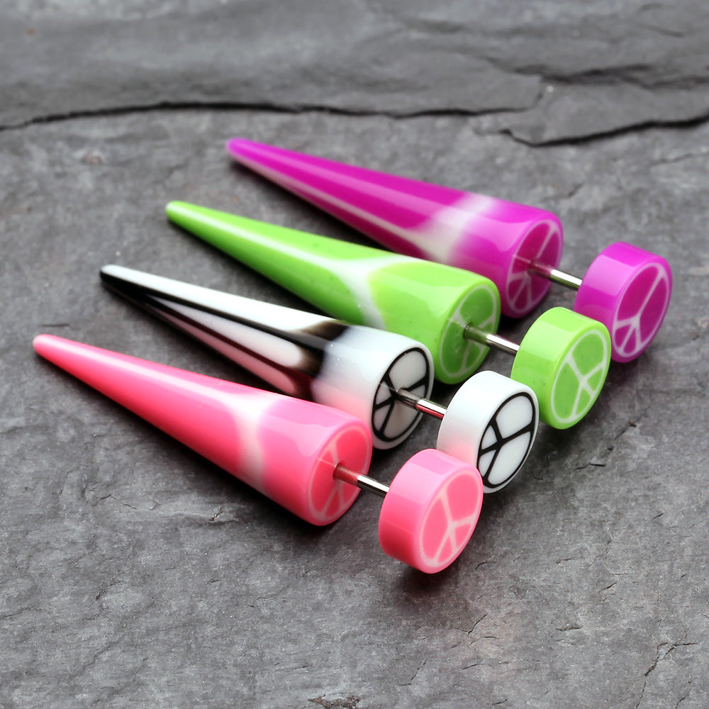 A Pair of Peace Retro UV Acrylic Faux Taper Earring-Green
