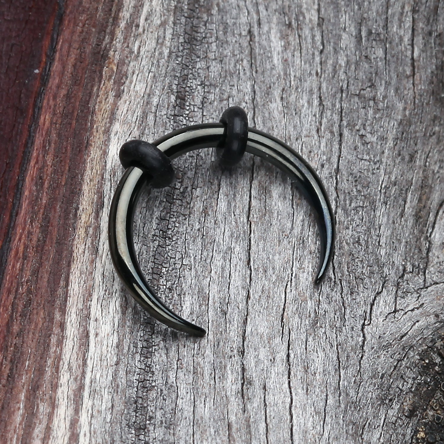 Detail View 1 of Blackline Basic Steel Pincher Septum Ring-Black