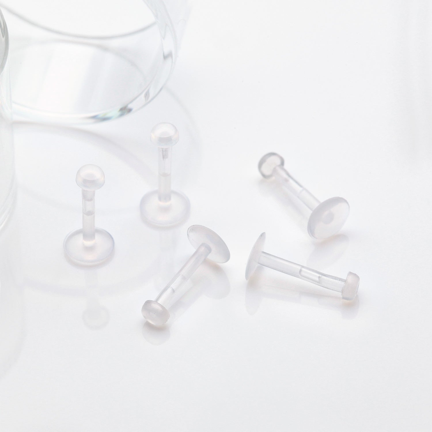 Detail View 1 of 5 Pcs of Bio-Flexible Push-Fit Top Retainer Labret Flat Back Stud Package