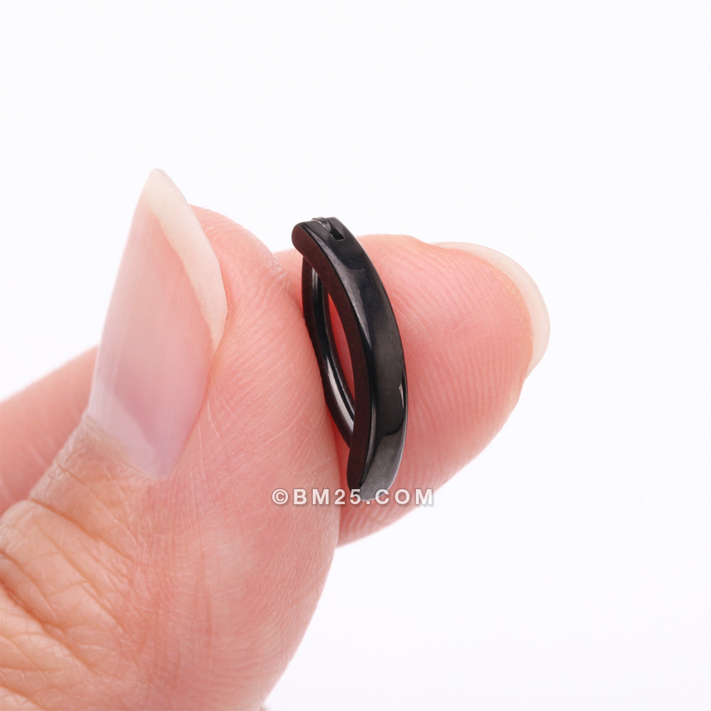 Detail View 2 of Implant Grade Titanium Blackline Minimalist Curved Bar Belly Clicker