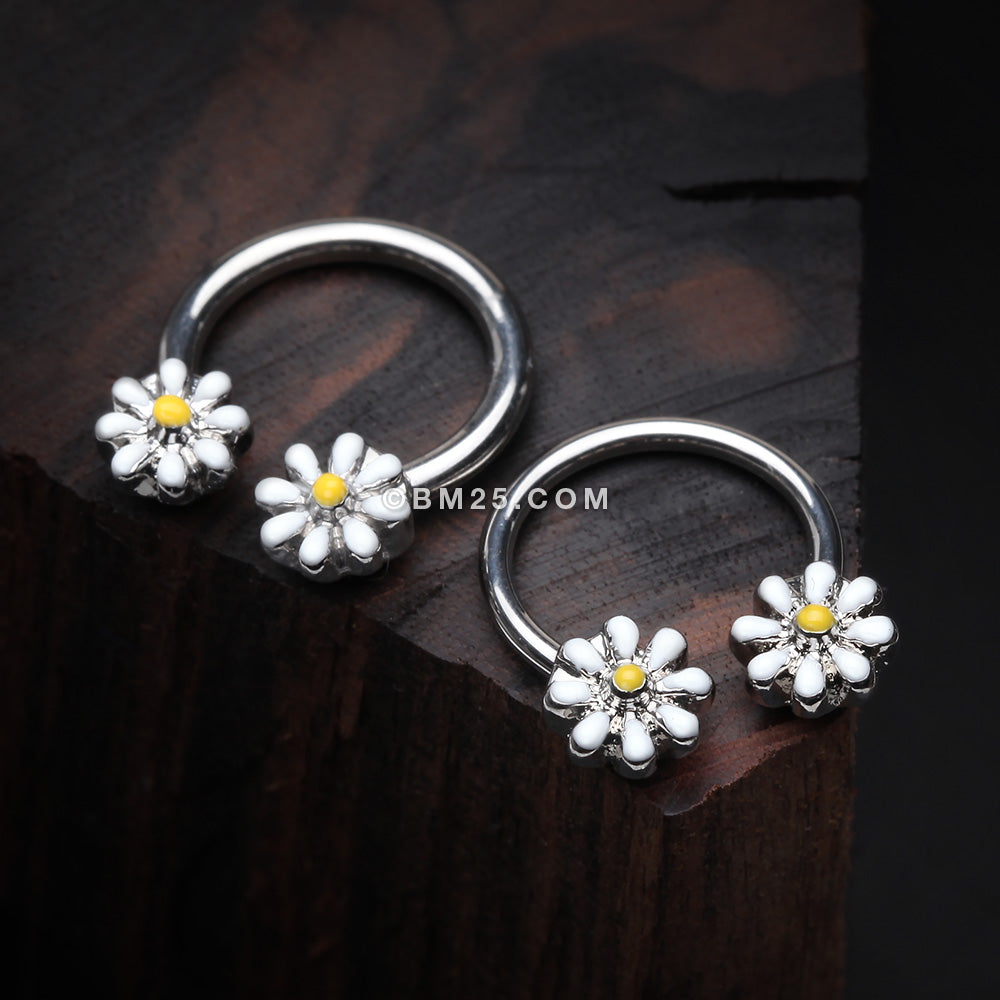 Detail View 1 of Sweet Dainty Daisy Steel Horseshoe Circular Barbell-White/Yellow