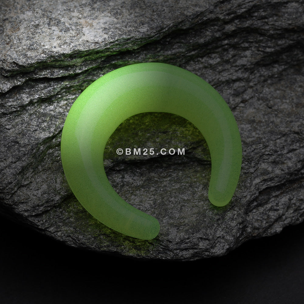 Detail View 1 of A Pair of Glow in the Dark Acrylic Ear Gauge Buffalo Taper-Green