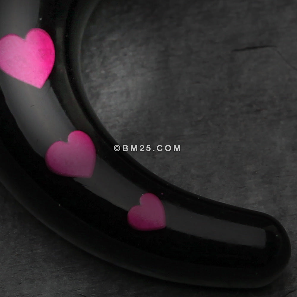 Detail View 2 of A Pair of Lovestruck Hearts Acrylic Ear Gauge Buffalo Hanger-Black